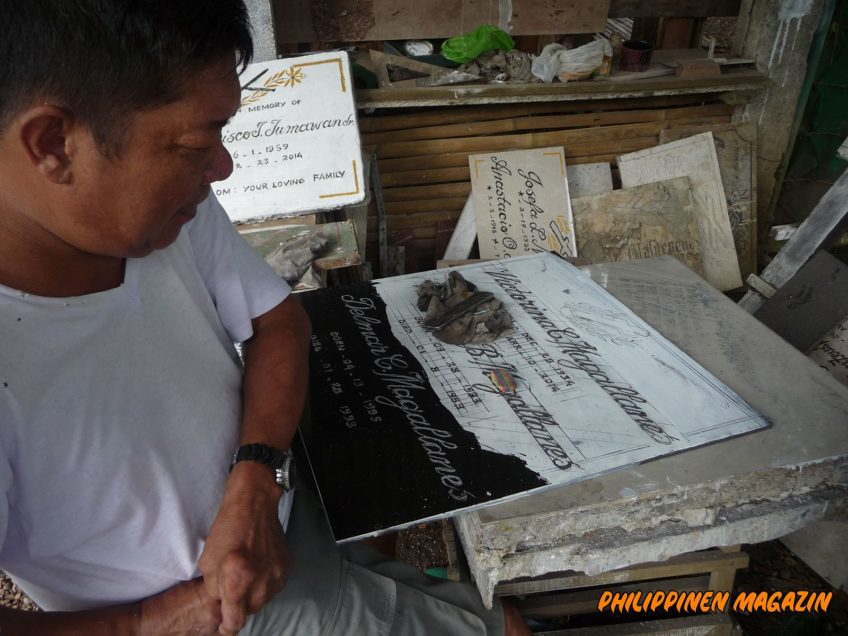 PHILIPPINEN BLOG - Dem Steinmetz am Friedhof über die Schulter geschaut Fotos von Sir Dieter Sokoll für Philippinen Magazin 