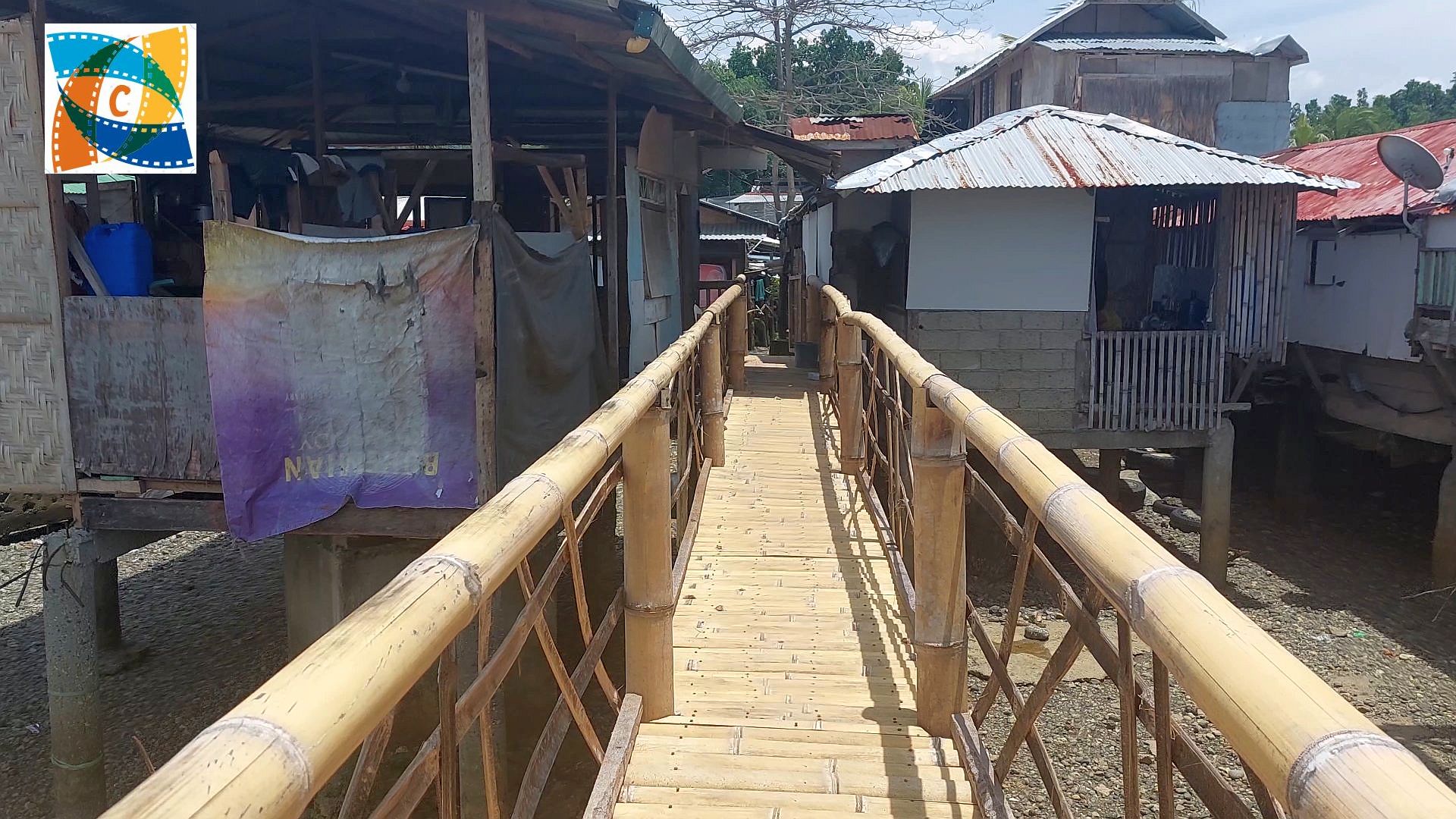 PHILIPPINEN BLOG - Die Stelzenhäuser von Sitio Sunshine in Barangay Gusa