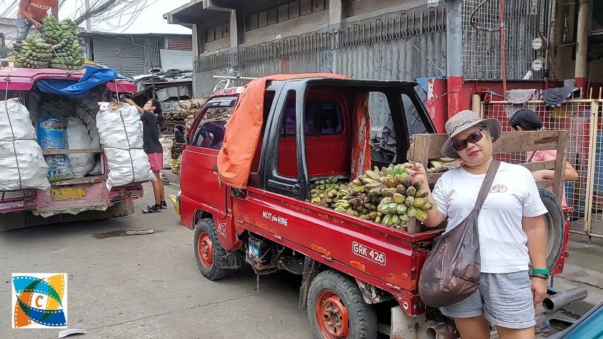 PHILIPPINEN BLOG - Die beliebten Kochbananen im Straßenverkauf