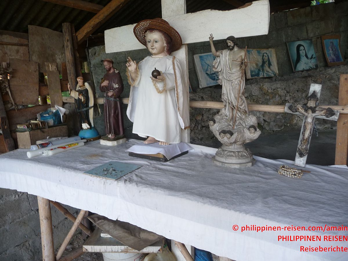 PHILIPPINEN REISEN - REISEBERICHTE - Bei einer Heilerin  Foto von Sir Dieter Sokoll KR