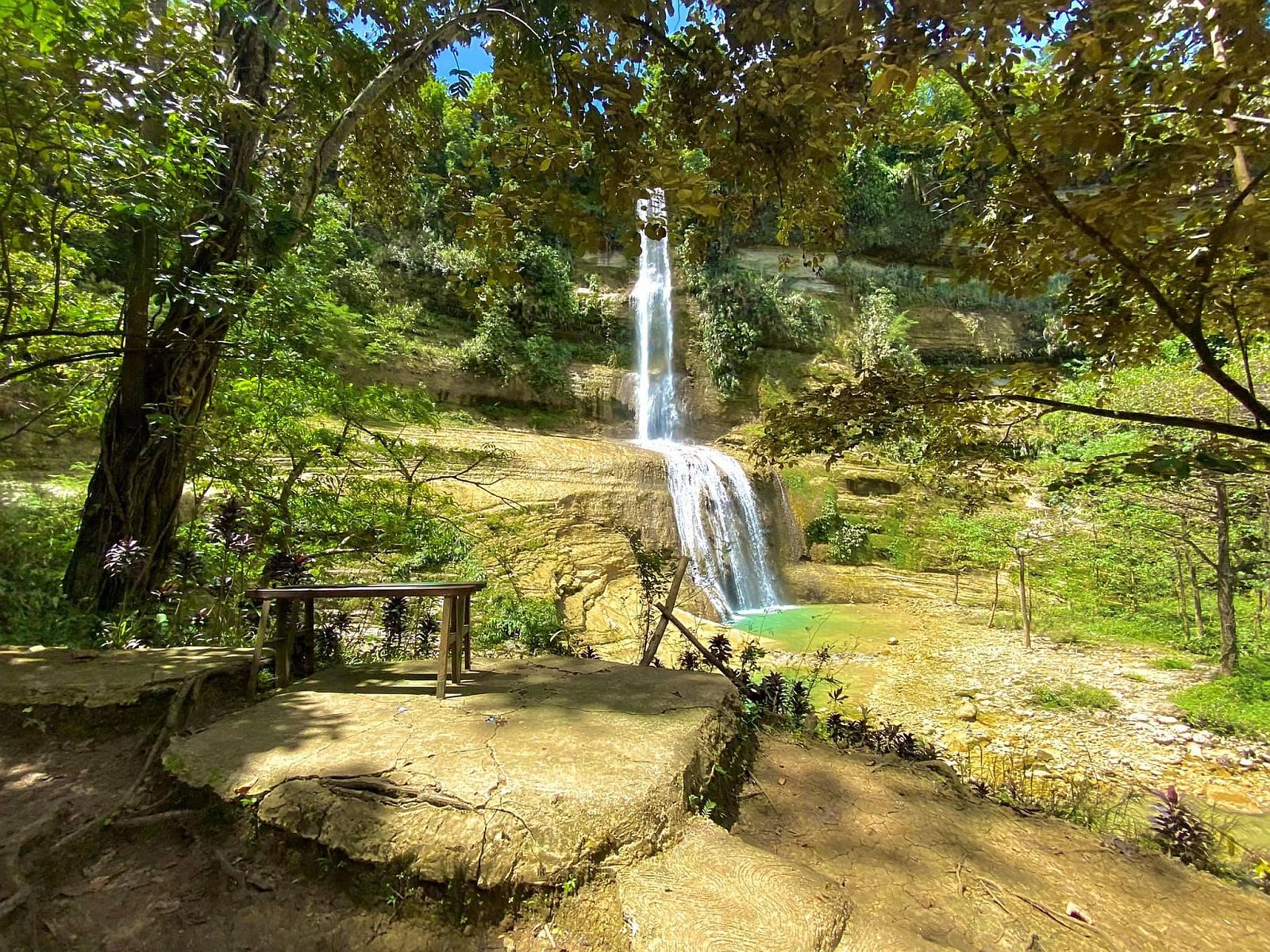 PHILIPPINEN -REISEN- WASSERFÄLLE - Der Can-umantad Wasserfall in Candijay, Bohol